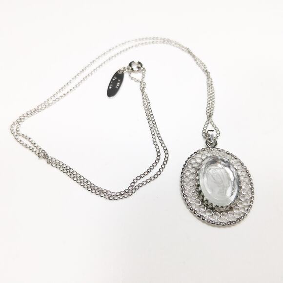 Whiting Davis Crystal Etched Cameo Pendant Necklace, Rhodium Plated, Book Piece - Picture 9 of 10